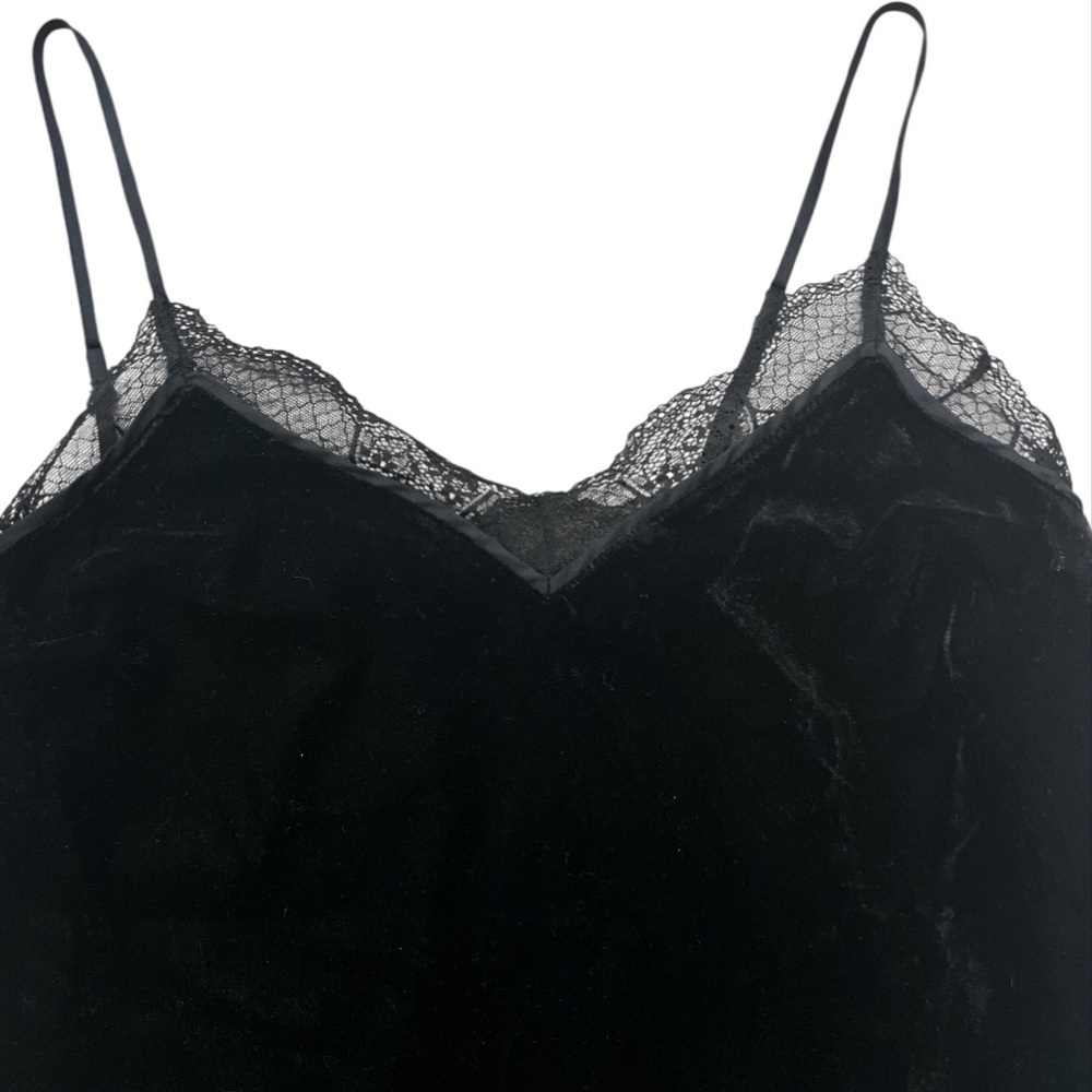 Women’s Medium Abercrombie & Fitch Black Lace Trim Camisole - Picture 2 of 8
